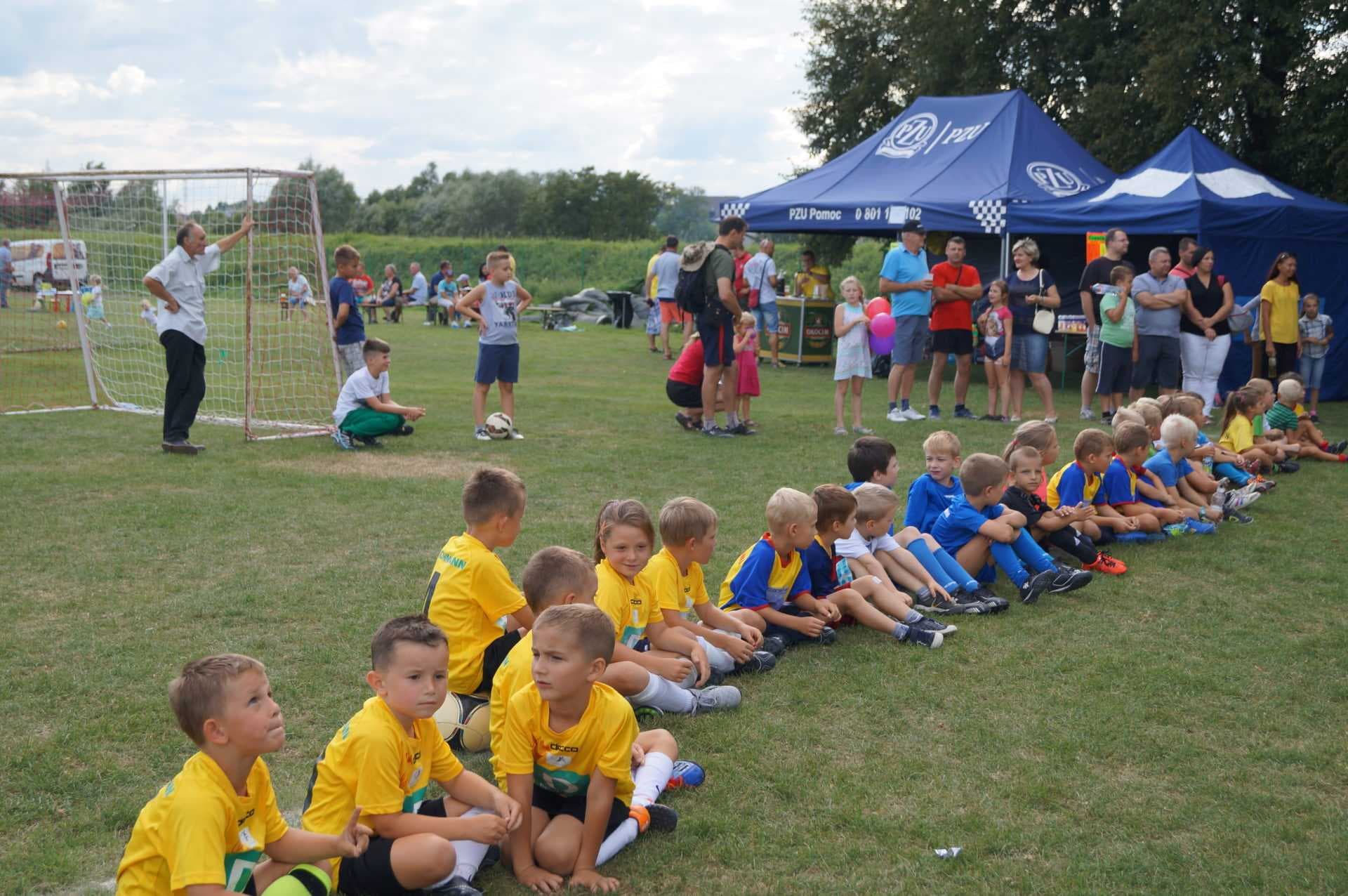 Piłkarski Piknik Rodzinny-''Sportowe pożegnanie lata''(23.08.2015)