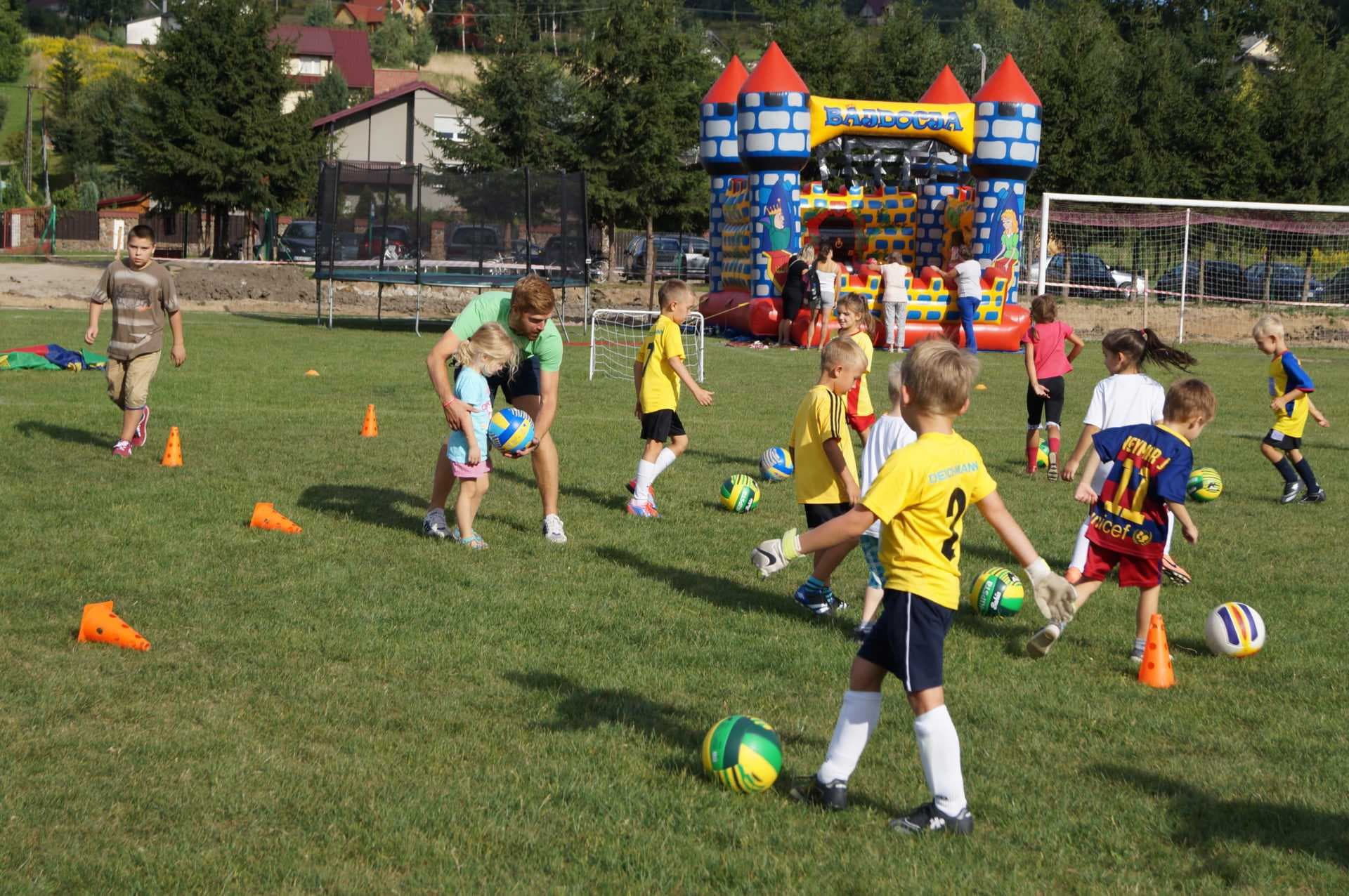 Piłkarski Piknik Rodzinny-''Sportowe pożegnanie lata''(23.08.2015)
