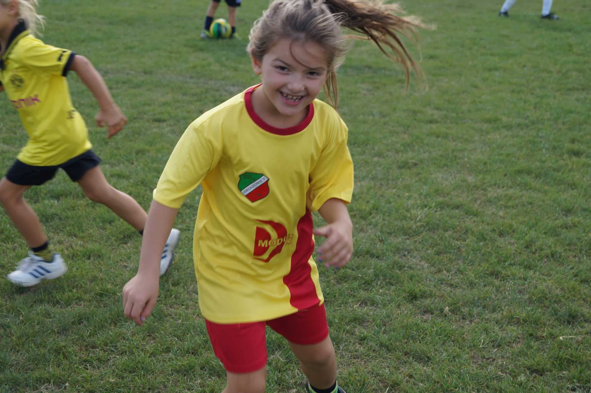 Piłkarski Piknik Rodzinny-''Sportowe pożegnanie lata''(23.08.2015)