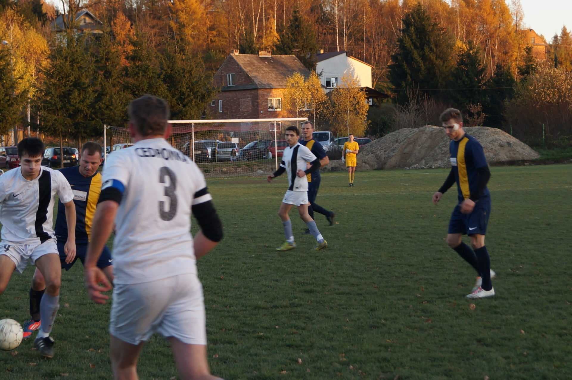 Radziszowianka - Cedronka Wola Radziszowska: 4 - 2