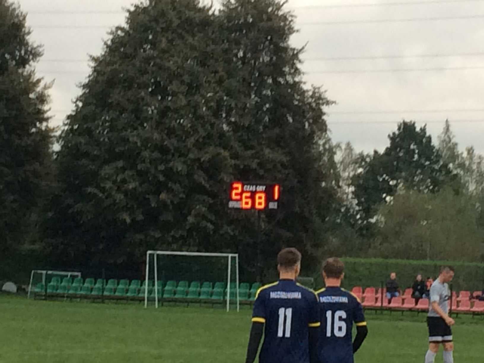 Radziszowianka - Karpaty Siepraw: 2-1