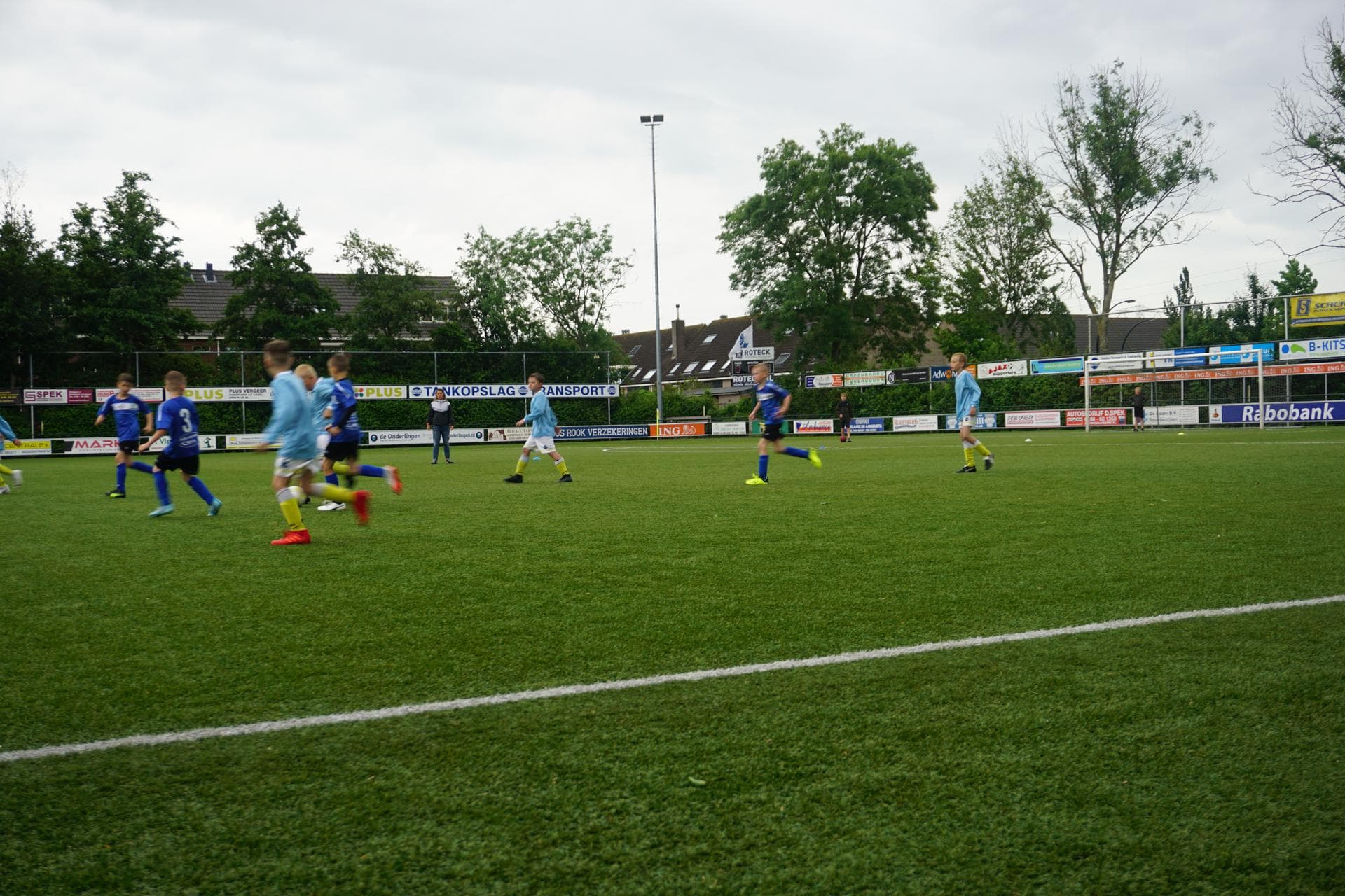 Relacja z wyjazdu na turniej do  Holandii :MEMORIAL CUP COEN MOULIJN, Holandia. U9,10 - 07.06 - 09.06 — zdjęcie 4