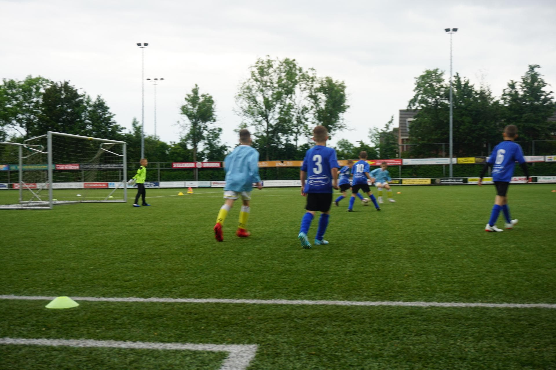 Relacja z wyjazdu na turniej do  Holandii :MEMORIAL CUP COEN MOULIJN, Holandia. U9,10 - 07.06 - 09.06 — zdjęcie 8