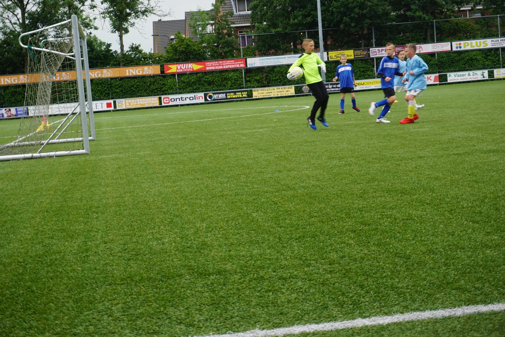 Relacja z wyjazdu na turniej do  Holandii :MEMORIAL CUP COEN MOULIJN, Holandia. U9,10 - 07.06 - 09.06 — zdjęcie 27