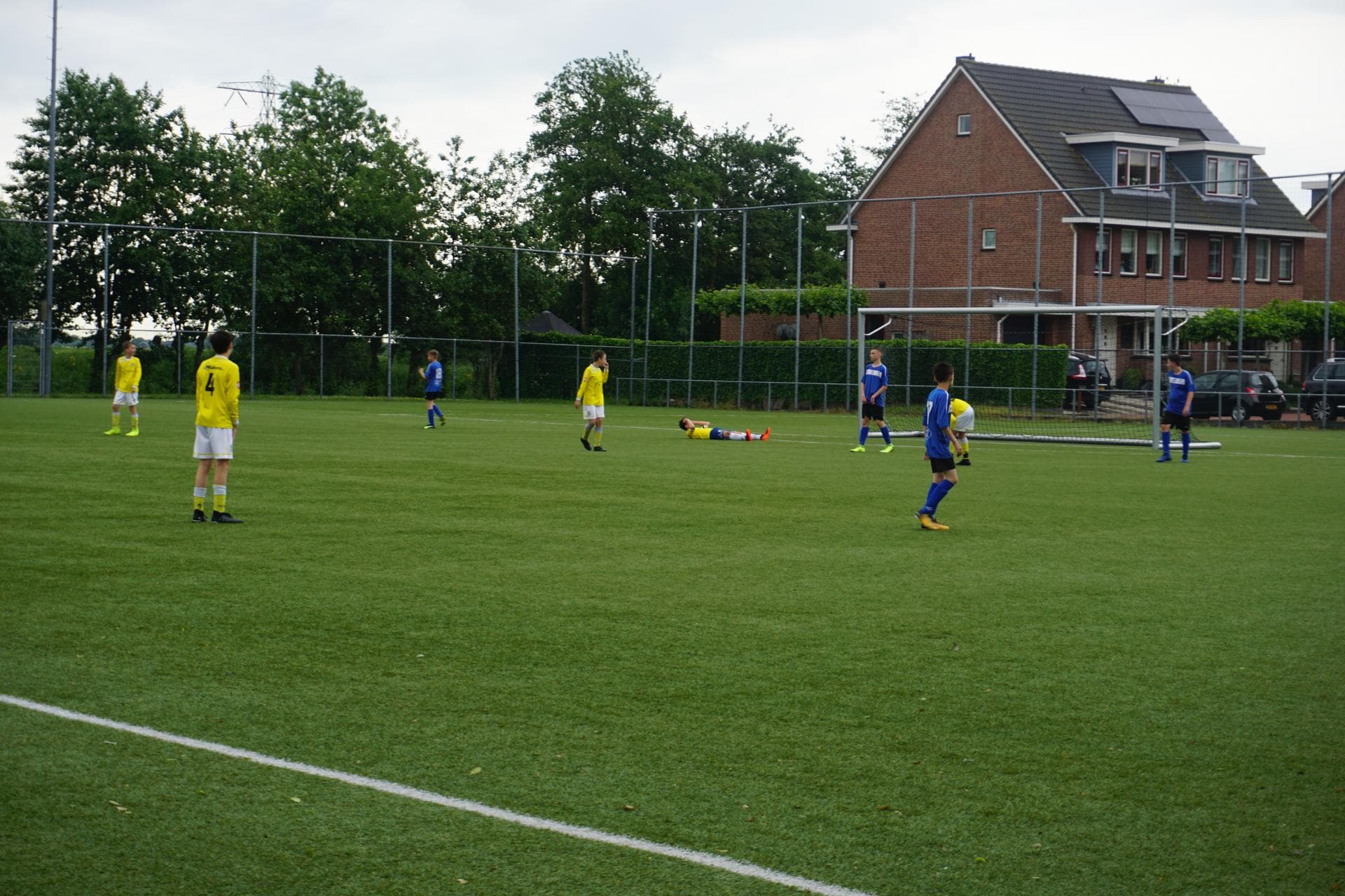 Relacja z wyjazdu na turniej do  Holandii :MEMORIAL CUP COEN MOULIJN, Holandia. U9,10 - 07.06 - 09.06 — zdjęcie 50