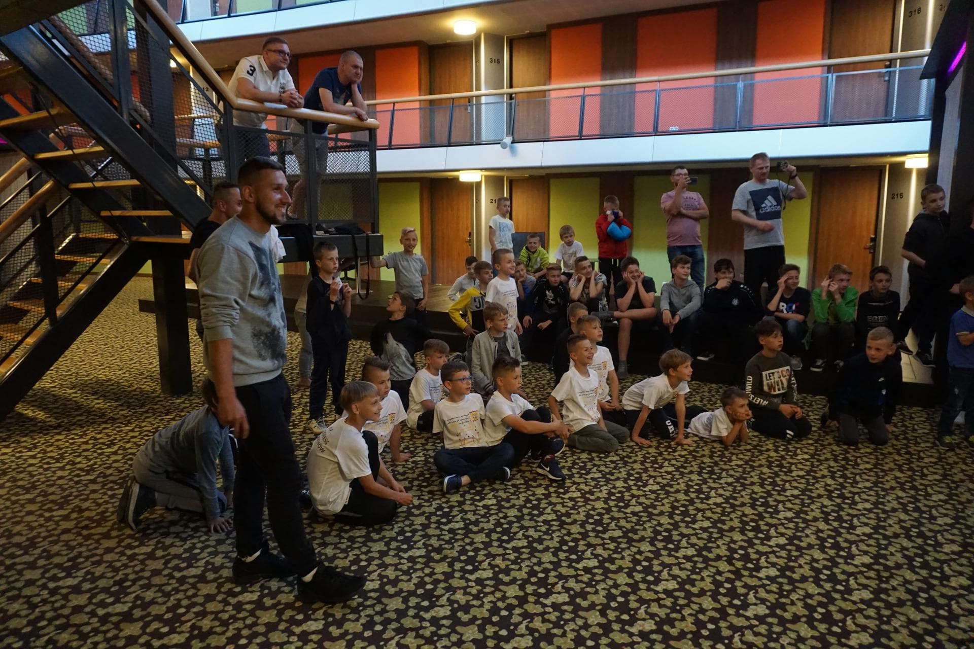 Relacja z wyjazdu na turniej do  Holandii :MEMORIAL CUP COEN MOULIJN, Holandia. U9,10 - 07.06 - 09.06 — zdjęcie 177