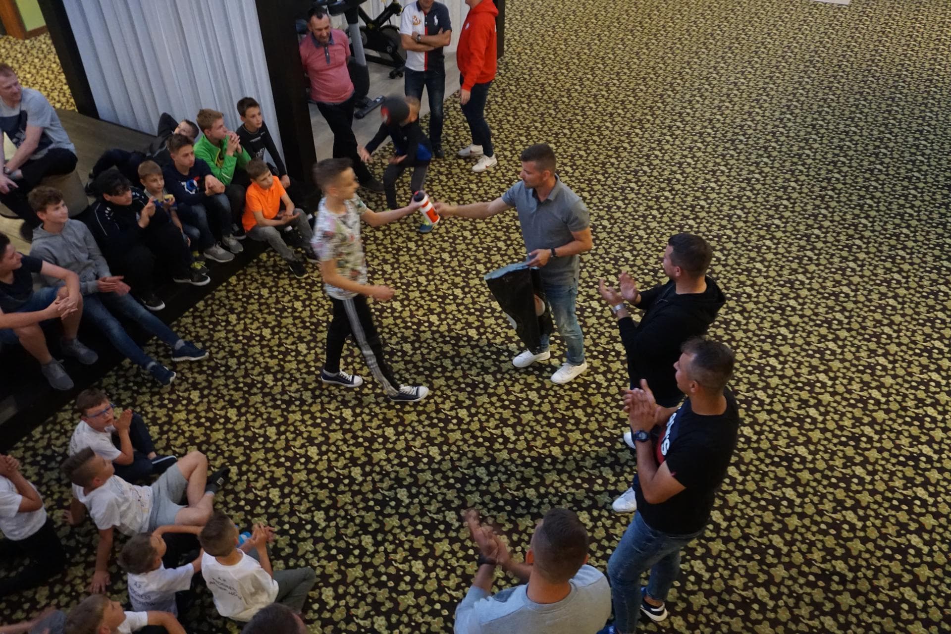 Relacja z wyjazdu na turniej do  Holandii :MEMORIAL CUP COEN MOULIJN, Holandia. U9,10 - 07.06 - 09.06 — zdjęcie 200