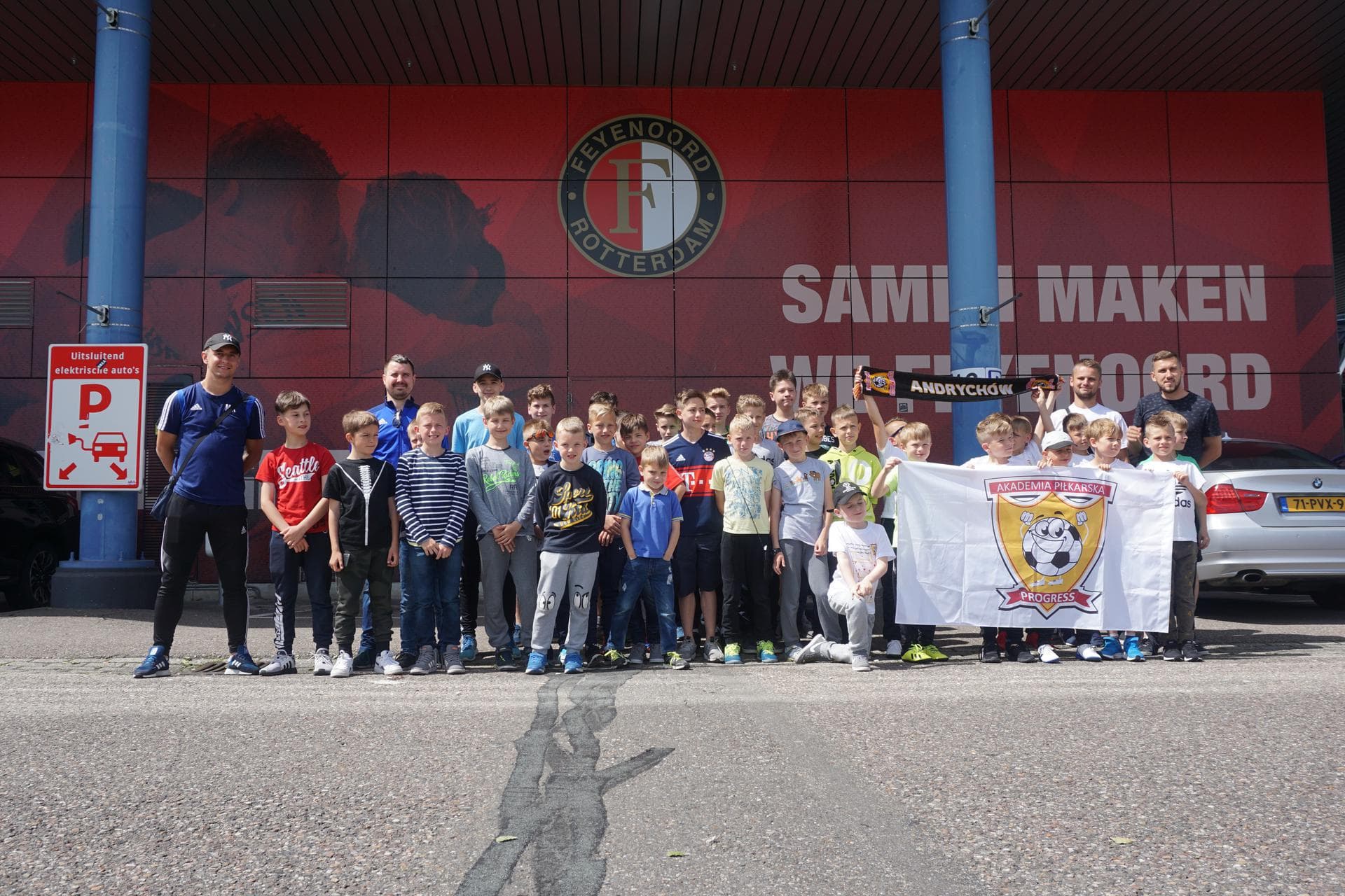 Relacja z wyjazdu na turniej do  Holandii :MEMORIAL CUP COEN MOULIJN, Holandia. U9,10 - 07.06 - 09.06 — zdjęcie 215
