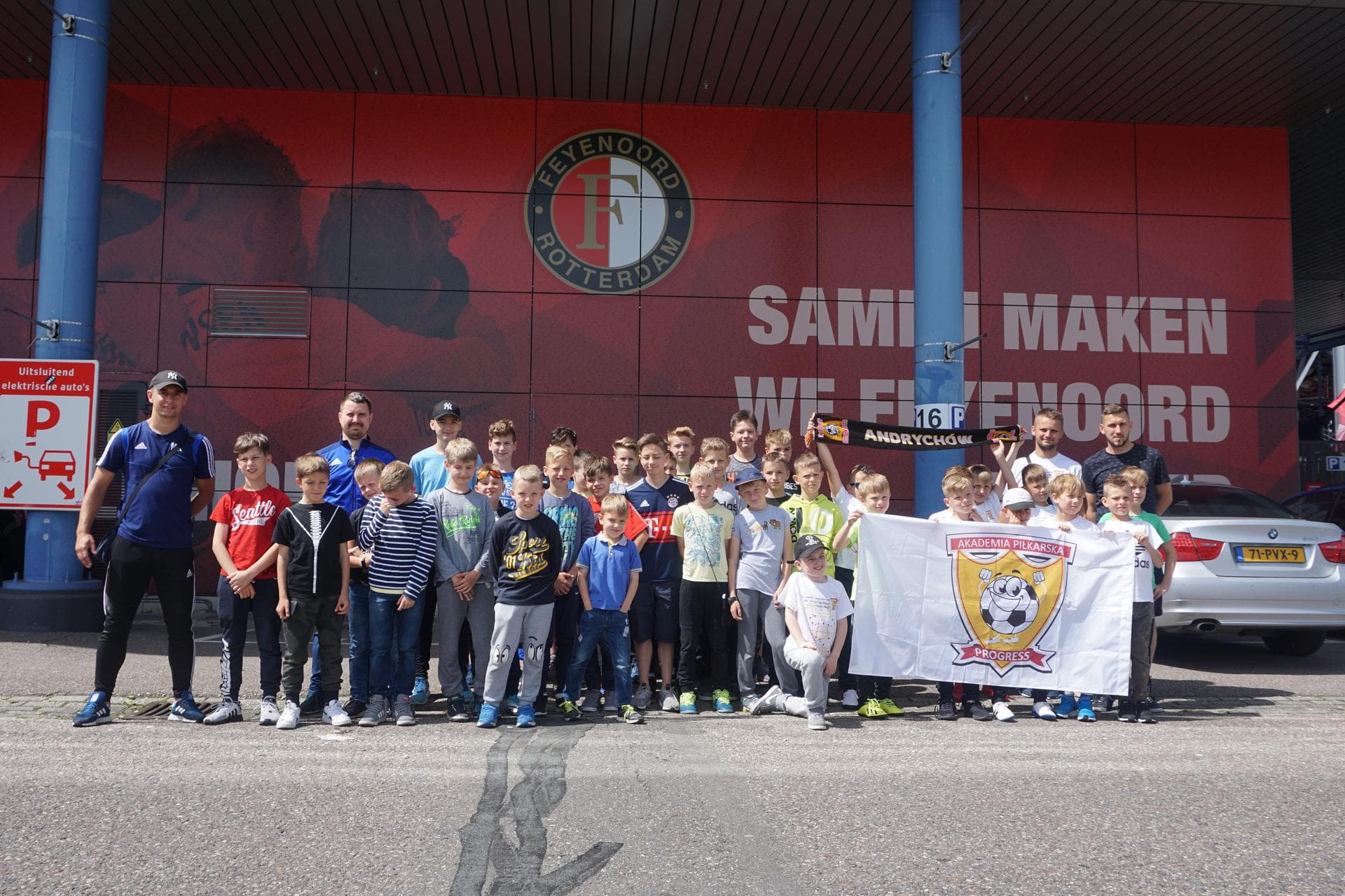 Relacja z wyjazdu na turniej do  Holandii :MEMORIAL CUP COEN MOULIJN, Holandia. U9,10 - 07.06 - 09.06 — zdjęcie 216