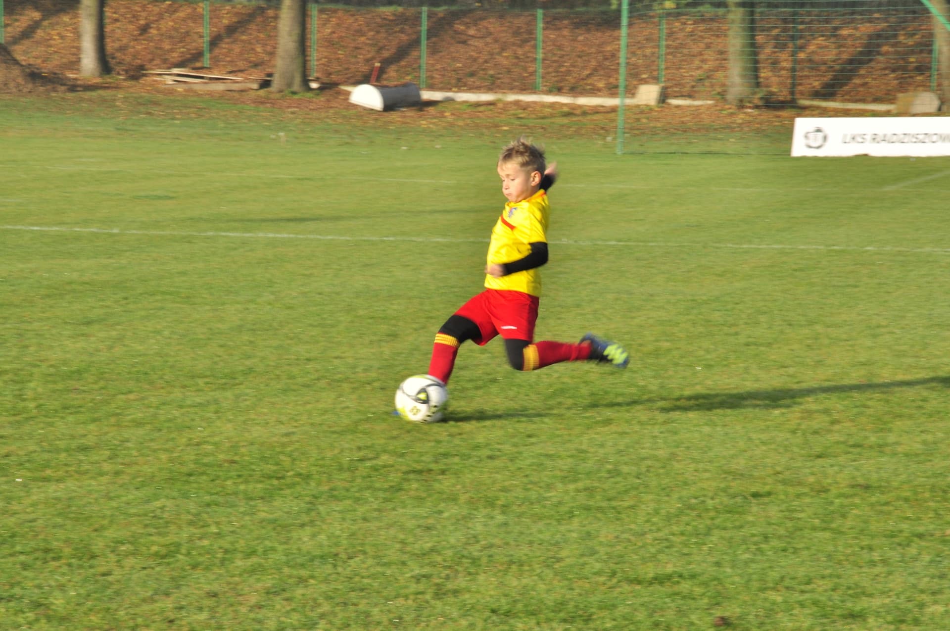 Turniej Piłkarski dla rocznika 2012 - RADZISZOWIANKA CUP I EDYCJA. Fotorelacja.