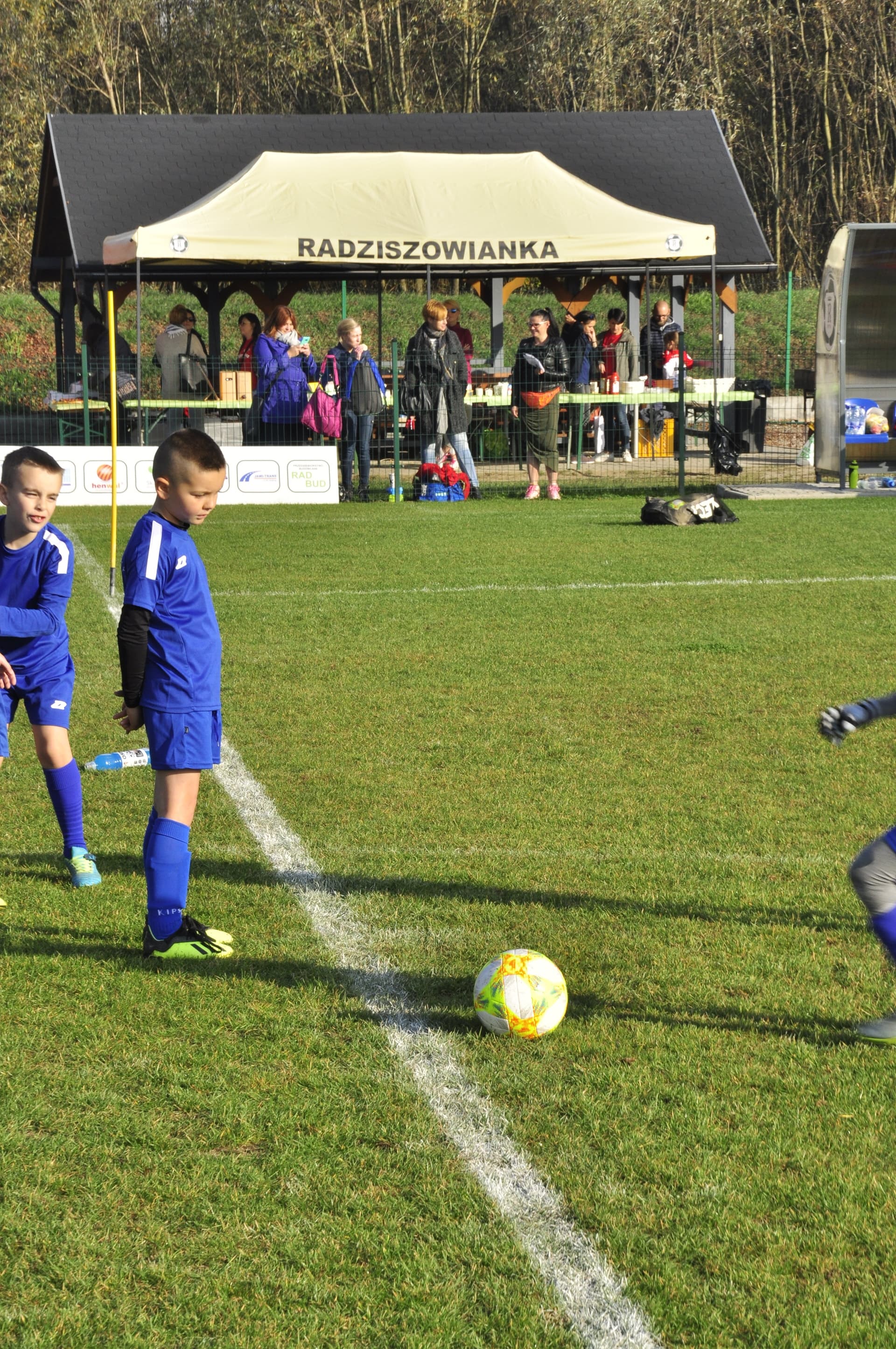 Turniej Piłkarski dla rocznika 2012 - RADZISZOWIANKA CUP I EDYCJA. Fotorelacja. — zdjęcie 112