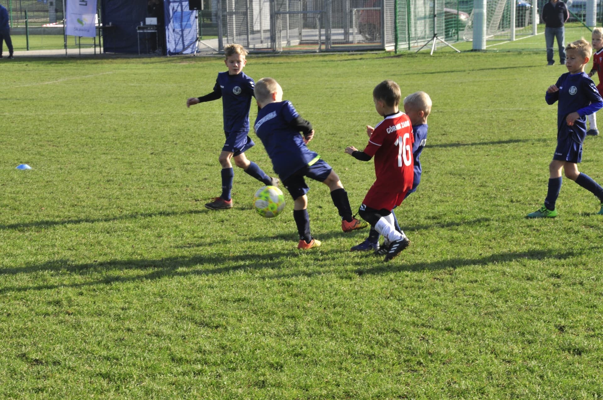 Turniej Piłkarski dla rocznika 2012 - RADZISZOWIANKA CUP I EDYCJA. Fotorelacja. — zdjęcie 188