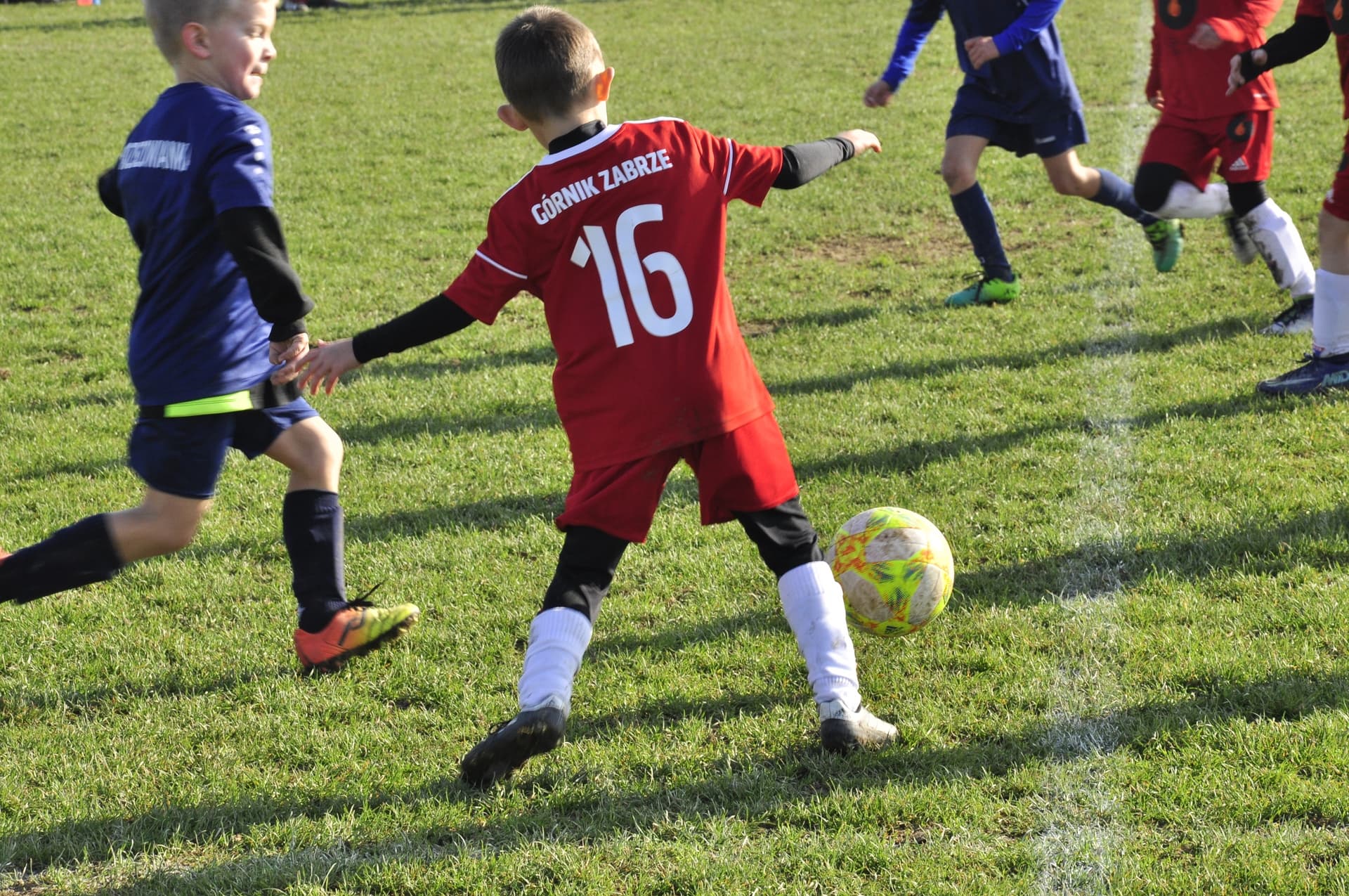 Turniej Piłkarski dla rocznika 2012 - RADZISZOWIANKA CUP I EDYCJA. Fotorelacja. — zdjęcie 194
