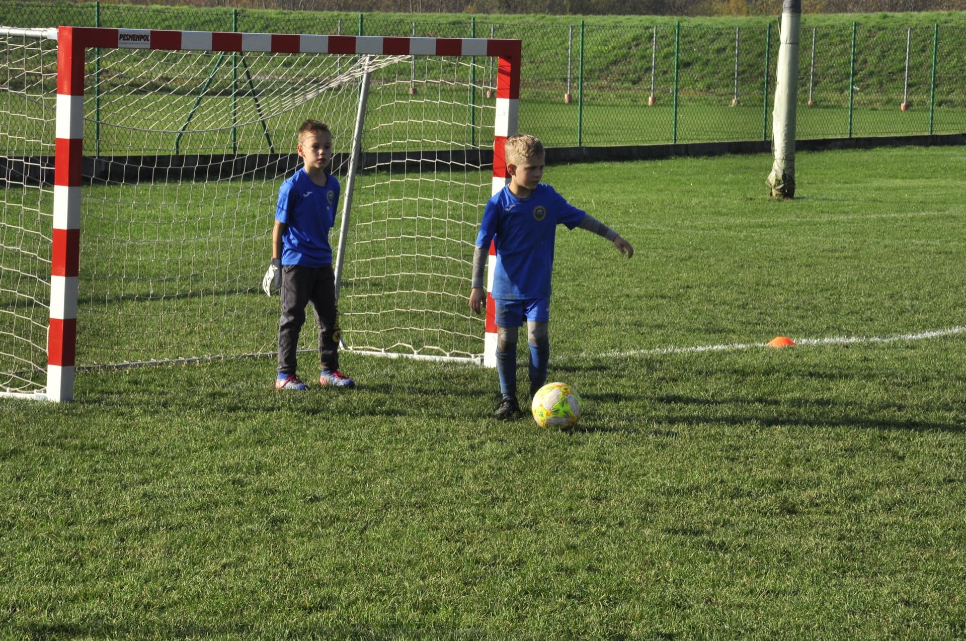Turniej Piłkarski dla rocznika 2012 - RADZISZOWIANKA CUP I EDYCJA. Fotorelacja. — zdjęcie 236
