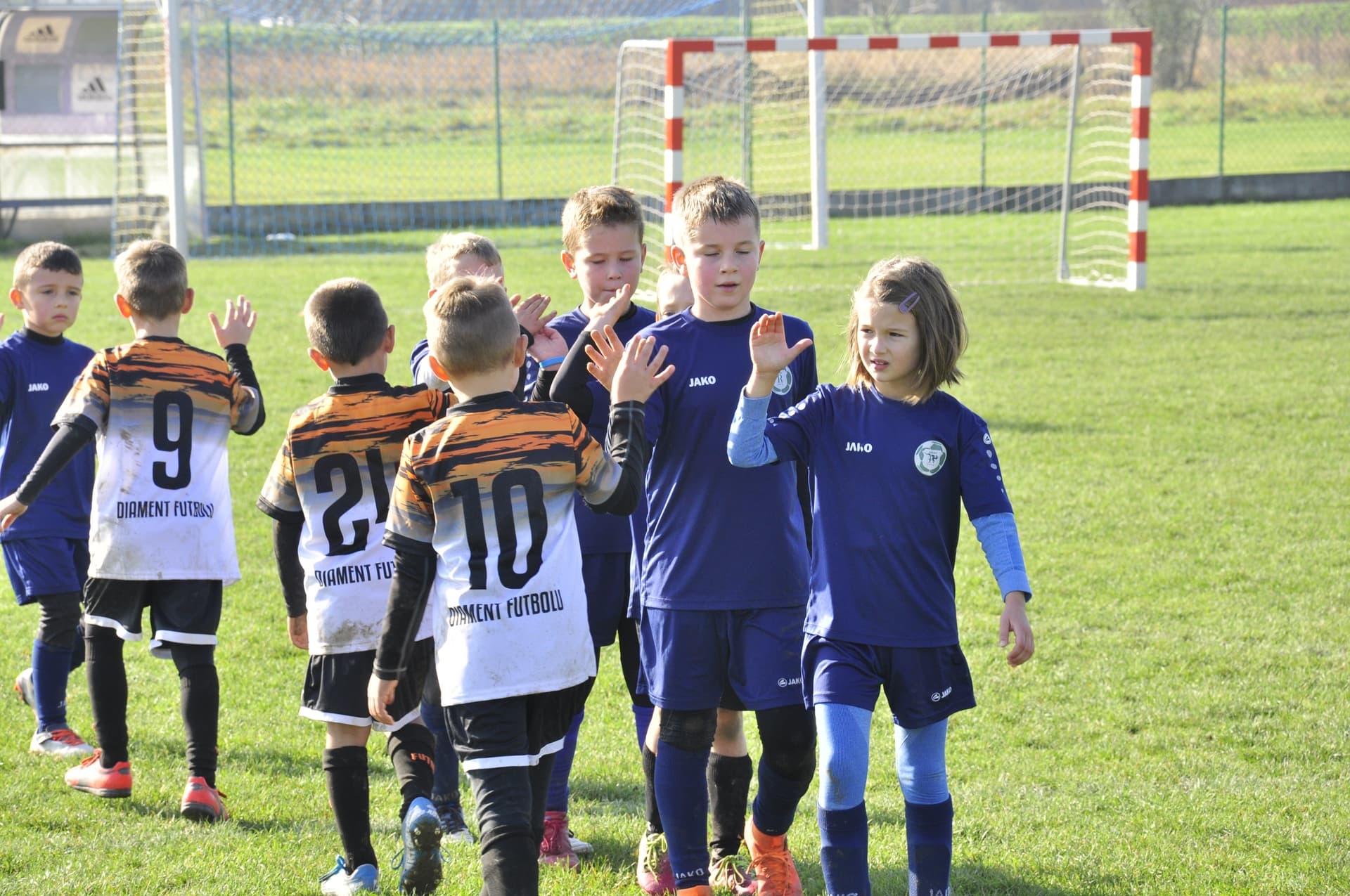 Turniej Piłkarski dla rocznika 2012 - RADZISZOWIANKA CUP I EDYCJA. Fotorelacja. — zdjęcie 323