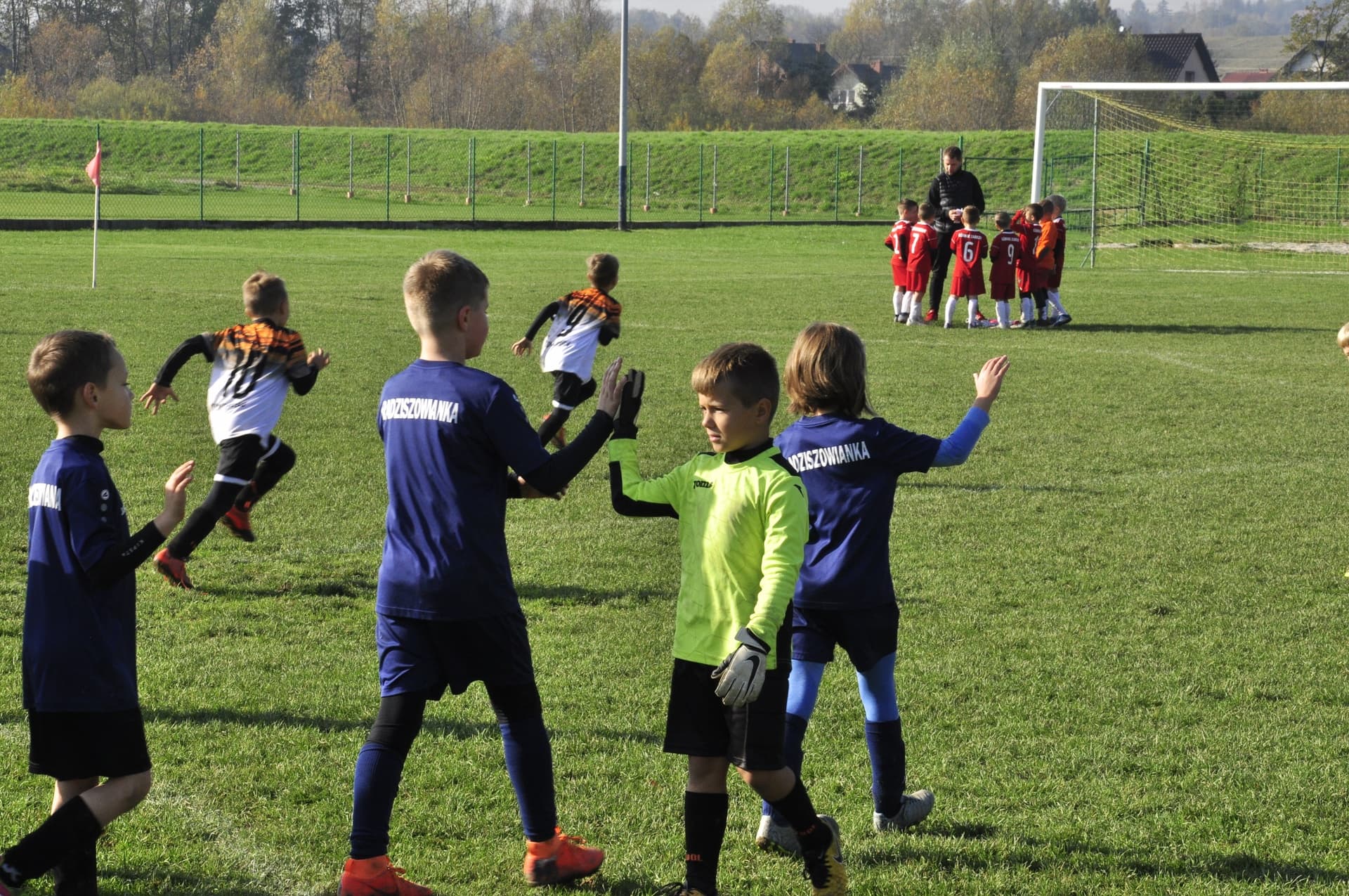 Turniej Piłkarski dla rocznika 2012 - RADZISZOWIANKA CUP I EDYCJA. Fotorelacja. — zdjęcie 327