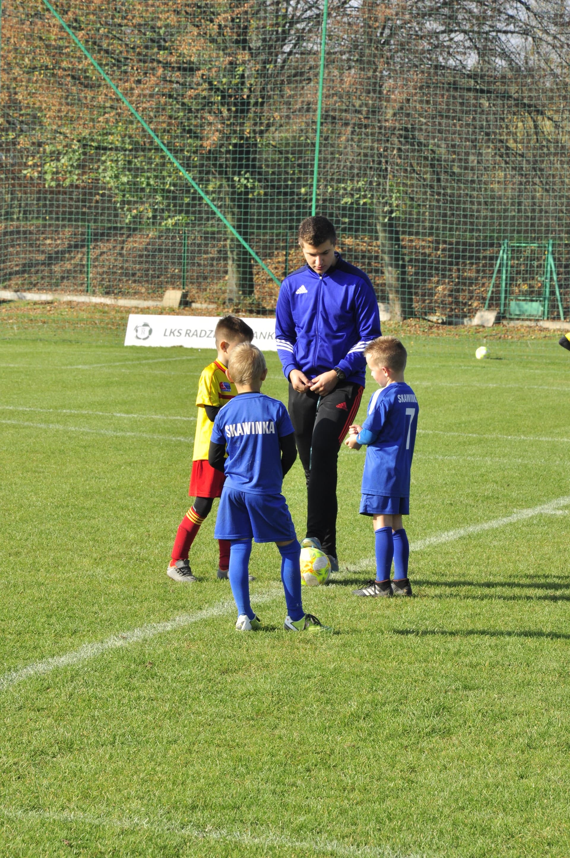 Turniej Piłkarski dla rocznika 2012 - RADZISZOWIANKA CUP I EDYCJA. Fotorelacja. — zdjęcie 405