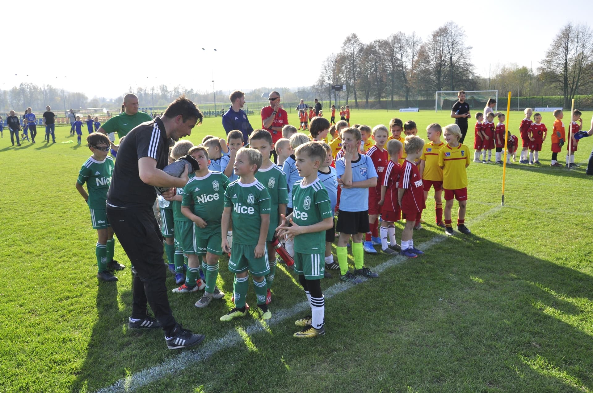 Turniej Piłkarski dla rocznika 2012 - RADZISZOWIANKA CUP I EDYCJA. Fotorelacja. — zdjęcie 582