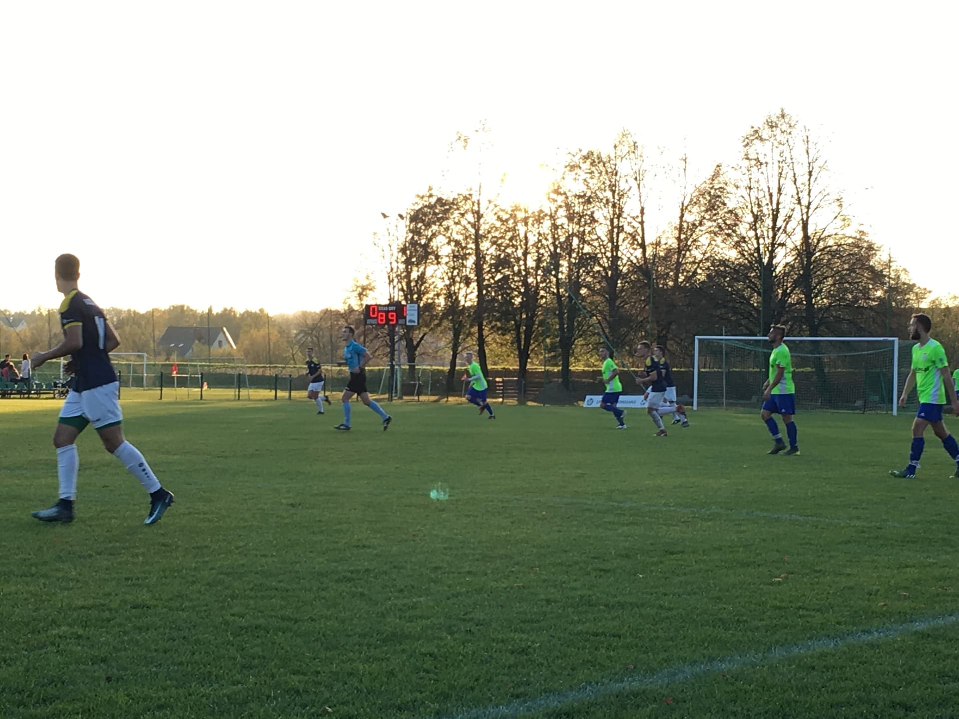 RADZISZOWIANKA -  BŁĘKITNI BODZANÓW 0-1 — zdjęcie 4
