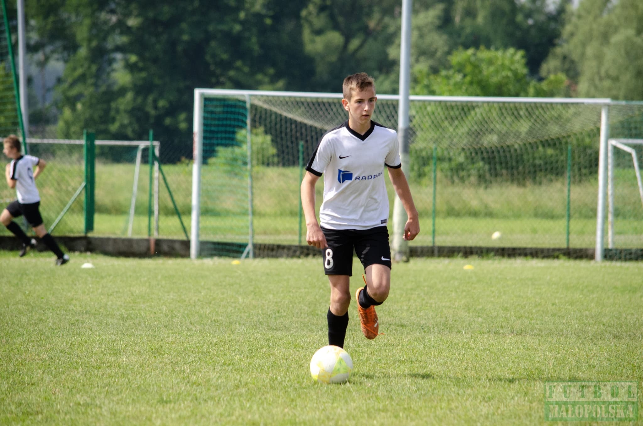 Radziszowianka Cup dla rocznika 2008 - piłkarski maraton w Radziszowie (foto)