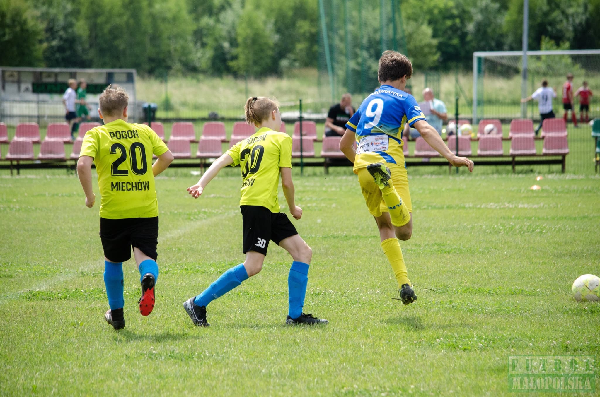 Radziszowianka Cup dla rocznika 2008 - piłkarski maraton w Radziszowie (foto) — zdjęcie 136