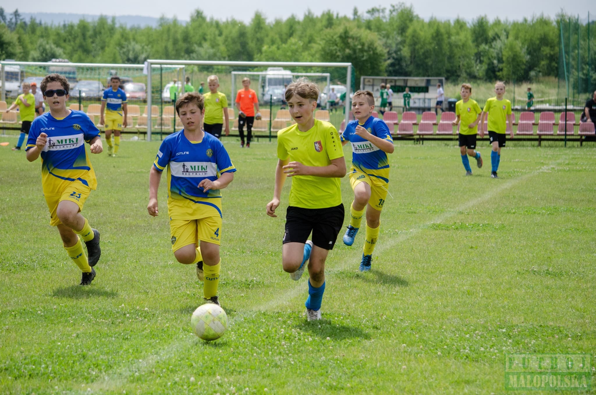 Radziszowianka Cup dla rocznika 2008 - piłkarski maraton w Radziszowie (foto) — zdjęcie 137