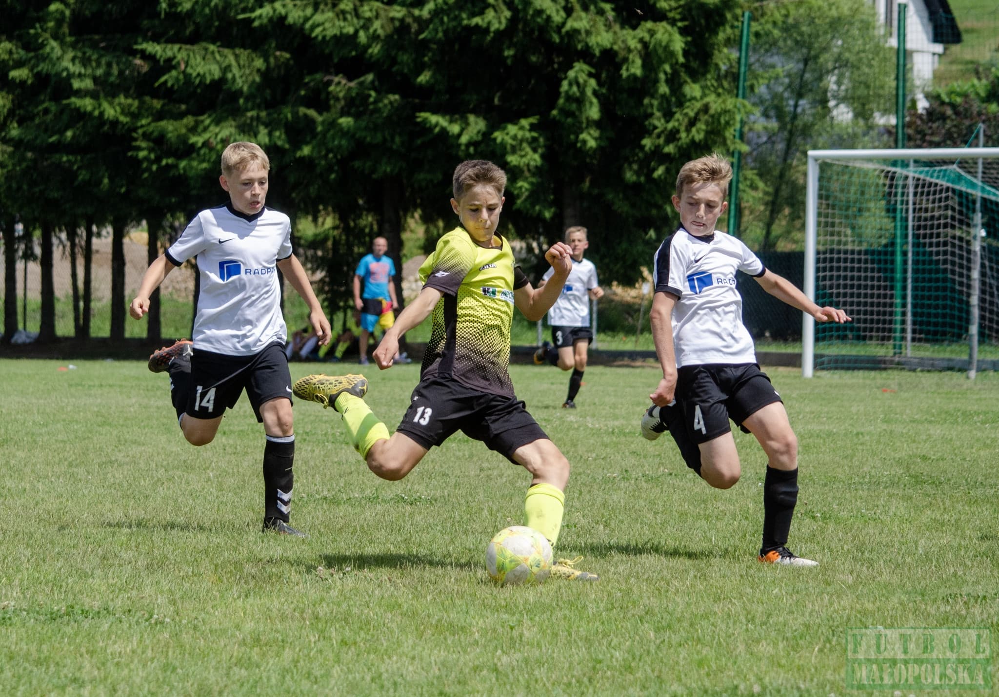 Radziszowianka Cup dla rocznika 2008 - piłkarski maraton w Radziszowie (foto) — zdjęcie 190