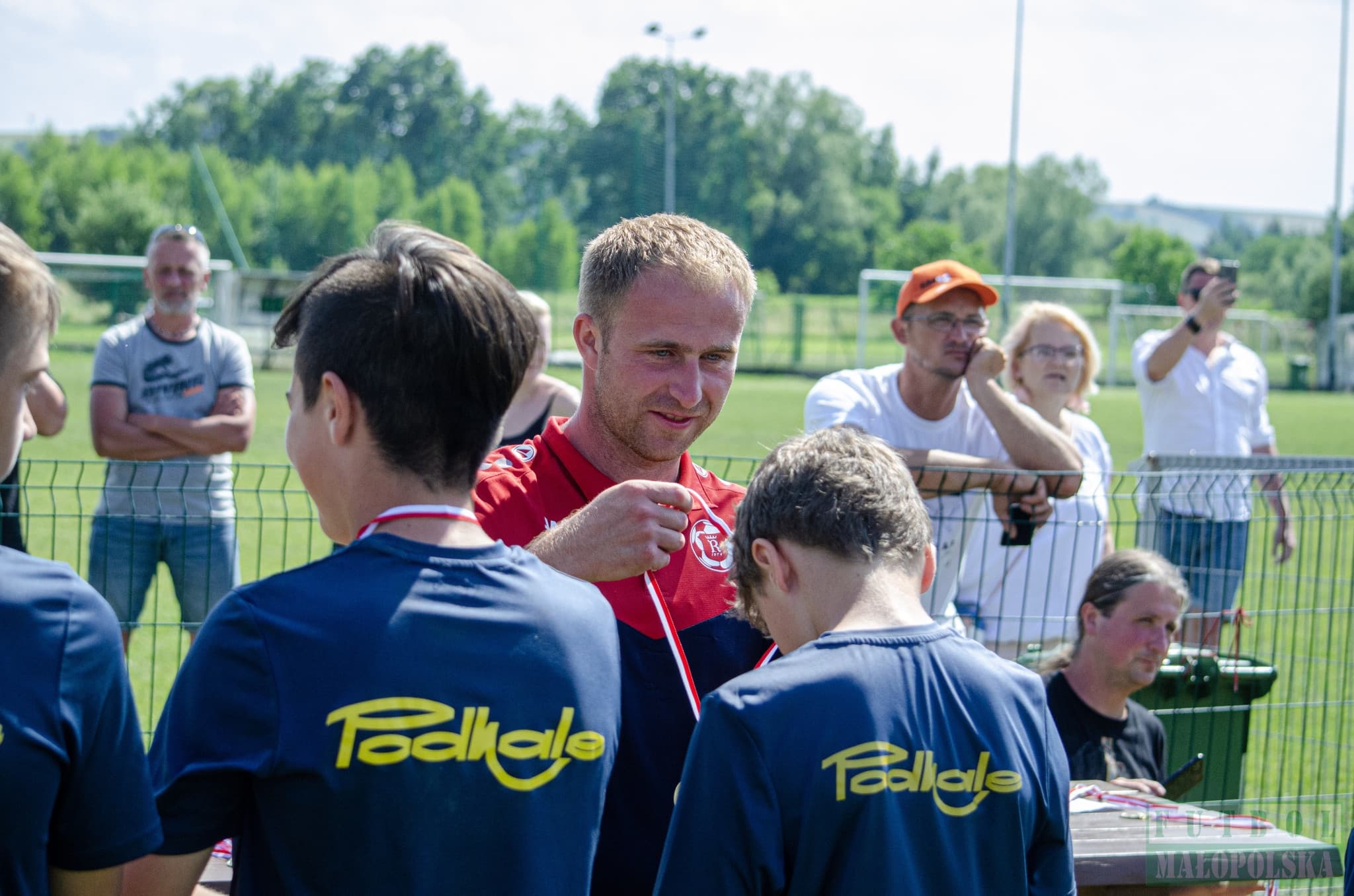 Radziszowianka Cup dla rocznika 2008 - piłkarski maraton w Radziszowie (foto) — zdjęcie 298