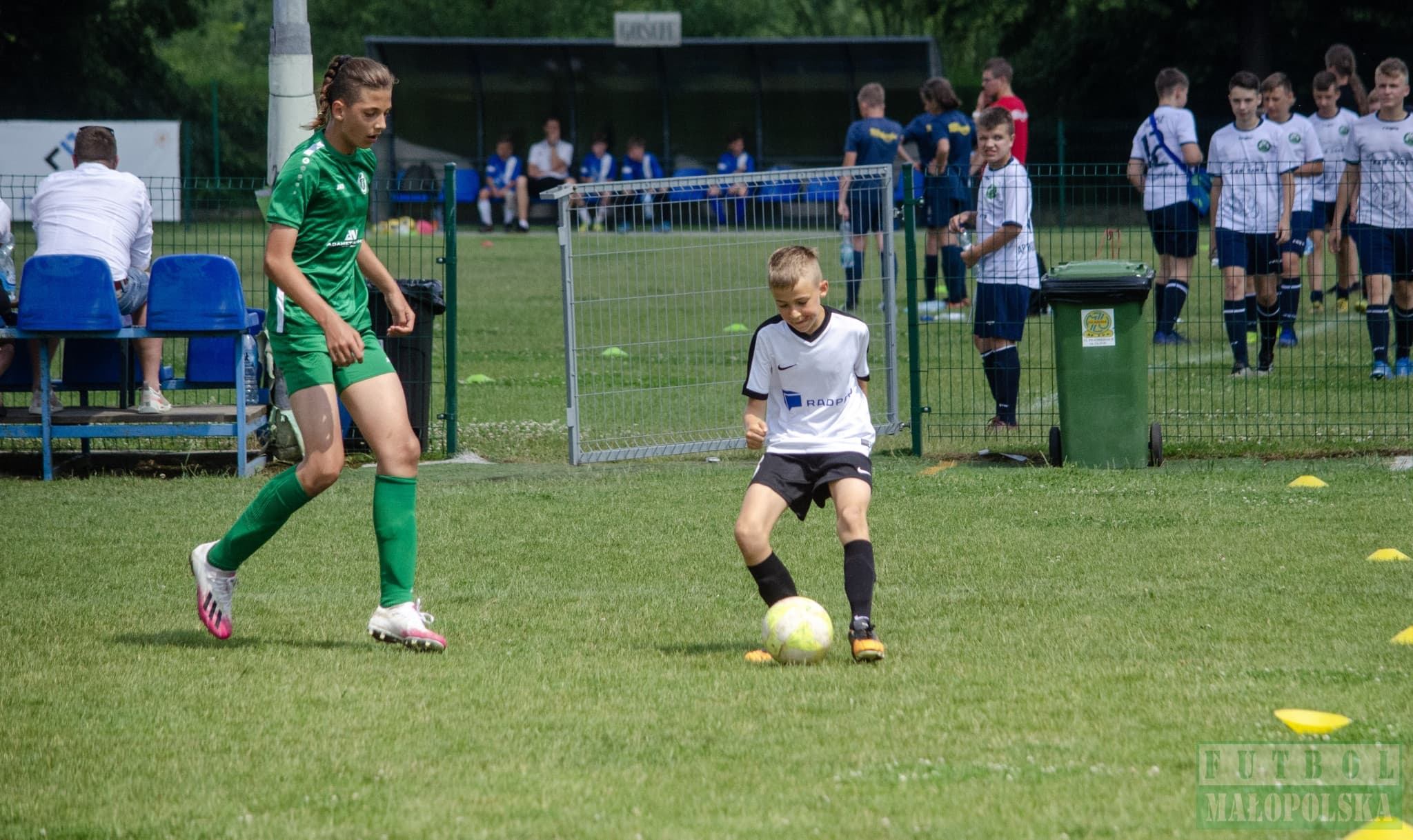 Radziszowianka Cup dla rocznika 2008 - piłkarski maraton w Radziszowie (foto) — zdjęcie 88