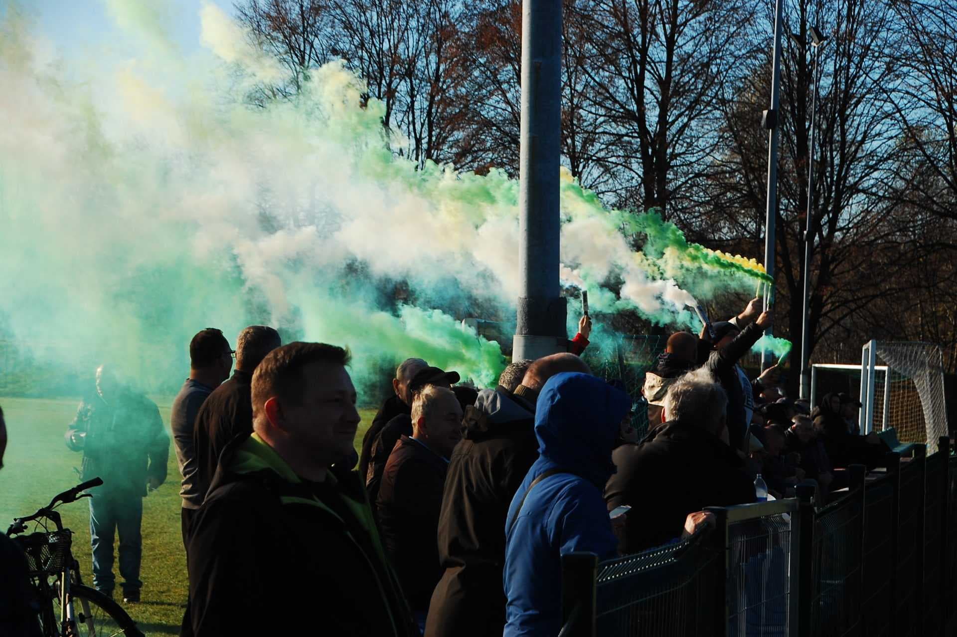 Radziszowianka - K.S. Orzeł Piaski Wielkie 5 :1 — zdjęcie 68