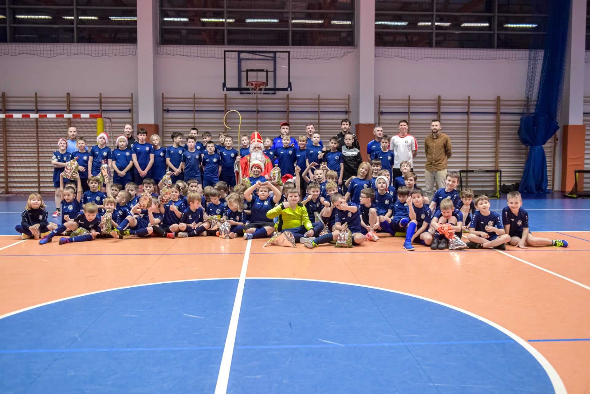 FOTORELACJA Mikołajki z Radziszowianka Radziszów 