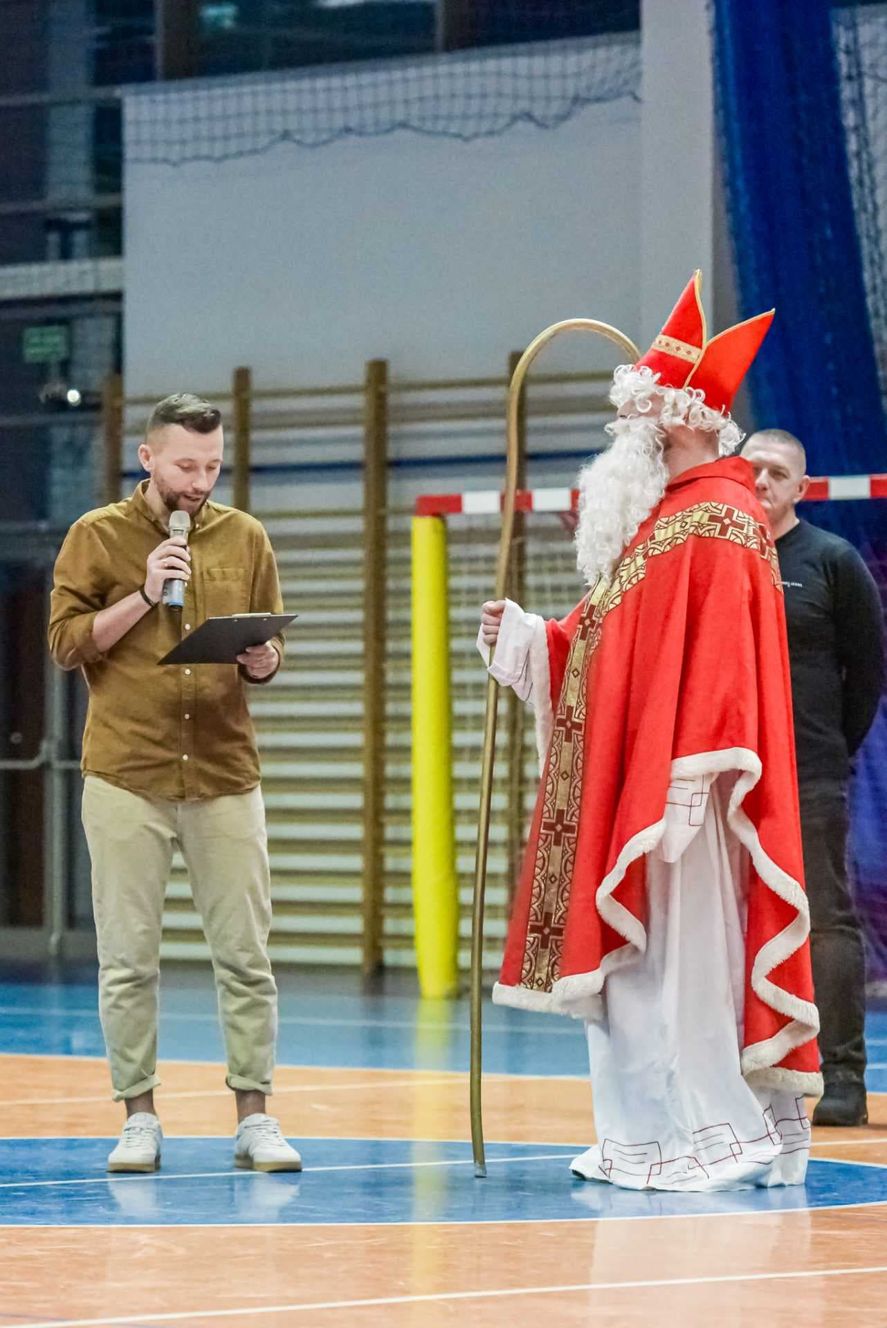 FOTORELACJA Mikołajki z Radziszowianka Radziszów 