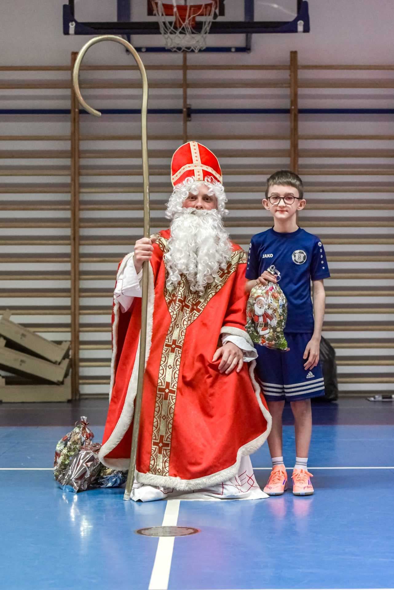 FOTORELACJA Mikołajki z Radziszowianka Radziszów  — zdjęcie 111
