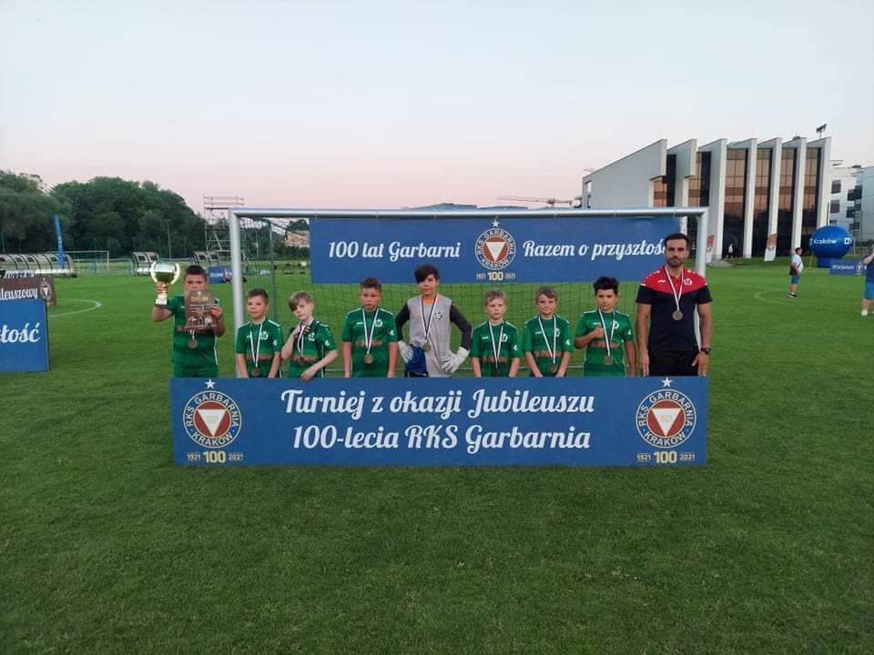 Orliki tuż za podium na 100-lecie Garbarni.