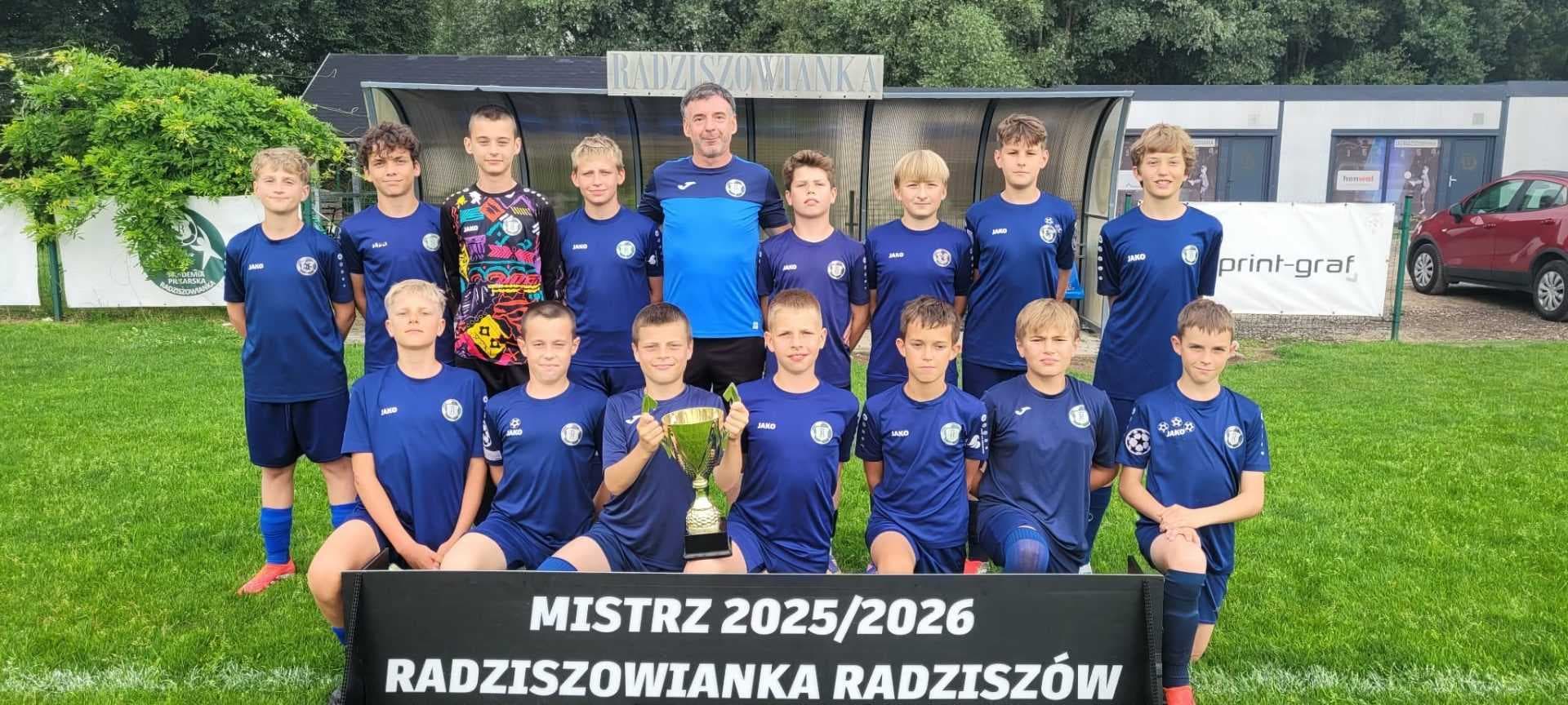 MISTRZOSTWO I AWANS!! - MŁODZIK MŁODSZY